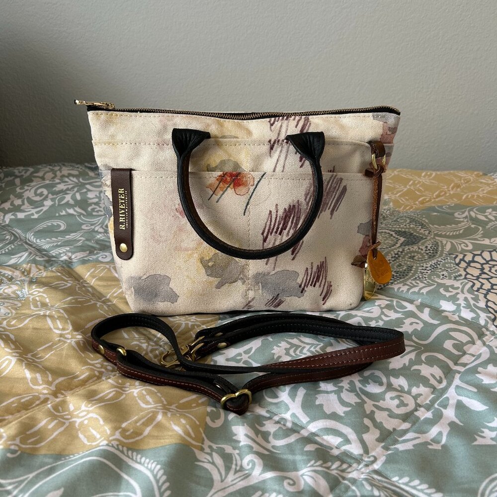 R. Riveter The Dot Handbag Shoulder Bag Cream Floral Print Excellent Condition